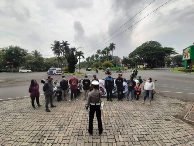 
Sunmori Komunitas Honda PCX Indonesia, Tetap Seru dengan Protokol Kesehatan