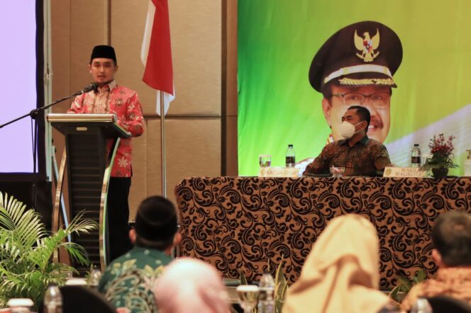 Wawali Mas Adi Sebut Undang-undang Cipta Kerja Dukung Iklim Investasi yang Kondusif