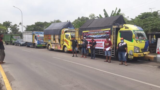 Tolak Undang-undang Odol, Puluhan Supir Truk se-Pasuruan Raya Gelar Aksi Damai
