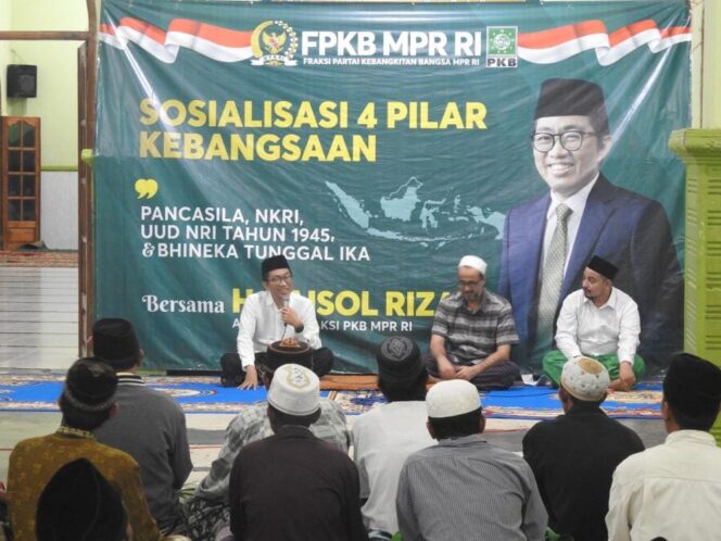 
Faisol Riza Sosialisasi Tangkal Radikalisme dengan Ideologi Pancasila