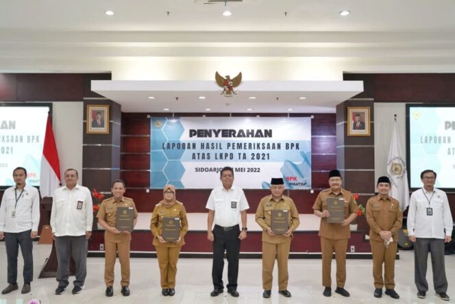 
Dua Kali Berturut-turut, Pemkot Pasuruan Kembali Raih Opini Wajar Tanpa Pengecualian dari BPK