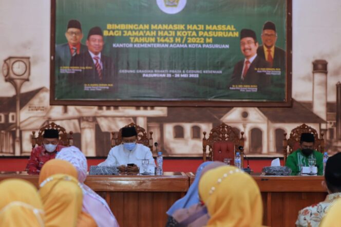 
Buka Bimbingan Manasik Haji 2022, Gus Ipul Berpesan Agar JCH Selalu Jaga Kesehatan