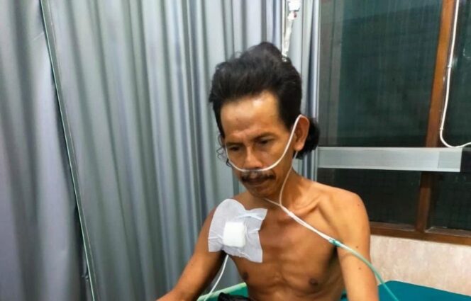 
Diduga Karena Motif Dendam, Pria di Pasuruan Nekat Bacok Tetangganya Sendiri