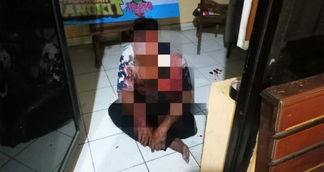 
Kepergok Curi Kotak Amal Masjid di Gempol, Pria Asal Surabaya Nyonyor Dimassa