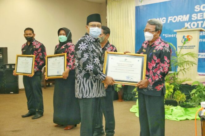 
Gus Ipul Sampaikan Kota Pasuruan Butuh Satu Data Tunggal yang Solid