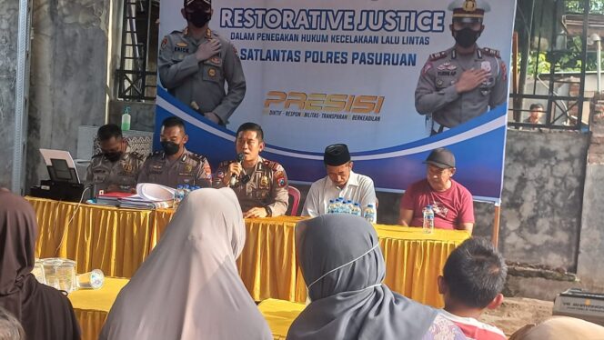 
Kasus Kecelakaan Truk Sasak Puluhan Rumah di Pasrepan Berakhir dengan Restorative Rustice