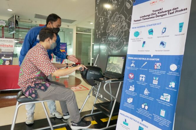 
Cari_Aman Saat Berkendara, Kenali Potensi Bahaya Sejak Dini, Begini Caranya…