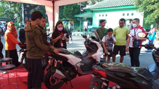 
Ratusan Warga Malang dan sekitarnya Ikuti Riding Experience New Honda ADV1 60