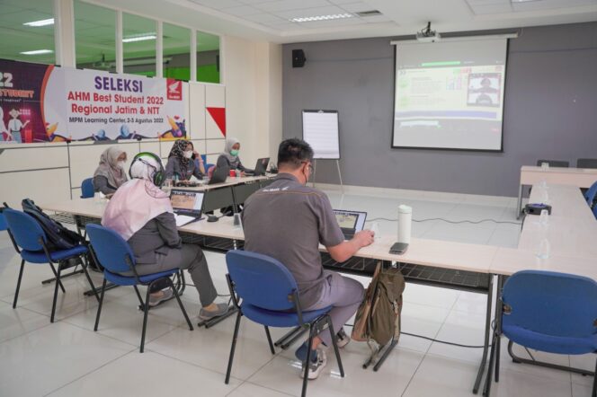 
94 Anak Muda Kreatif dari 42 Sekolah Mengikuti Seleksi Lomba AHM Best Student 2022