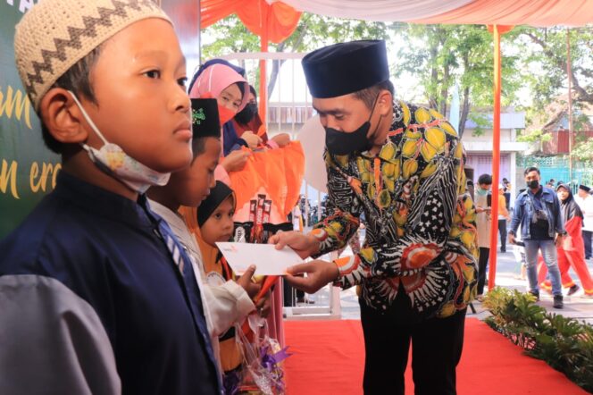 
Pemkot Pasuruan Semarakkan Peringatan 1 Muharram Lewat Kegiatan Sosial