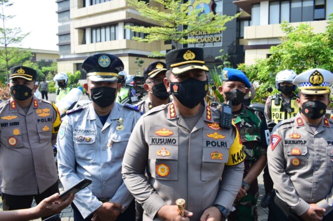 
Ops Zebra Semeru 2022 Resmi Dimulai, Berikut Jenis Pelanggaran Lalu-lintas yang Disasar Polisi
