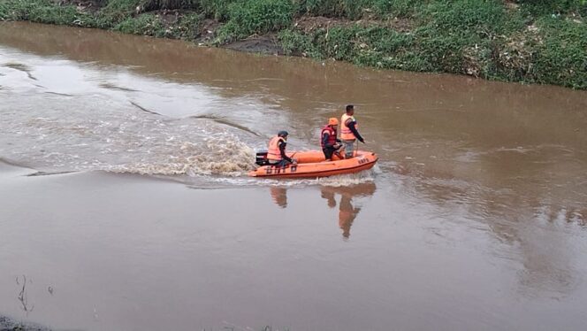 
Dua Bocah di Pasuruan Hanyut Tenggelam di Sungai