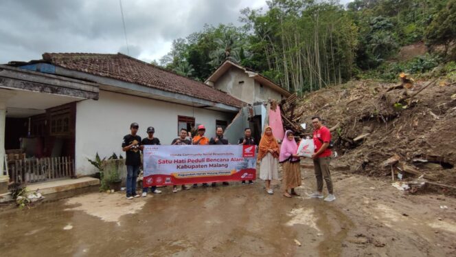 
Komunitas Honda di Jawa Timur Gerak Cepat Lakukan Aksi Peduli Banjir