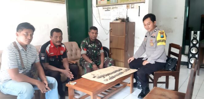 
96 Amunisi Peluru Diduga Masih Aktif Ditemukan Warga Kali Gembong Pasuruan