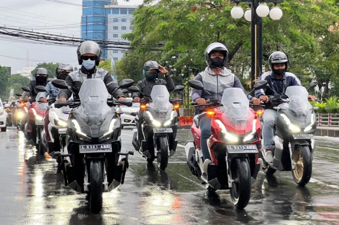 
Bahaya Kehilangan Traksi Saat Berkendara, Begini Tips #Cari_Aman dari Honda