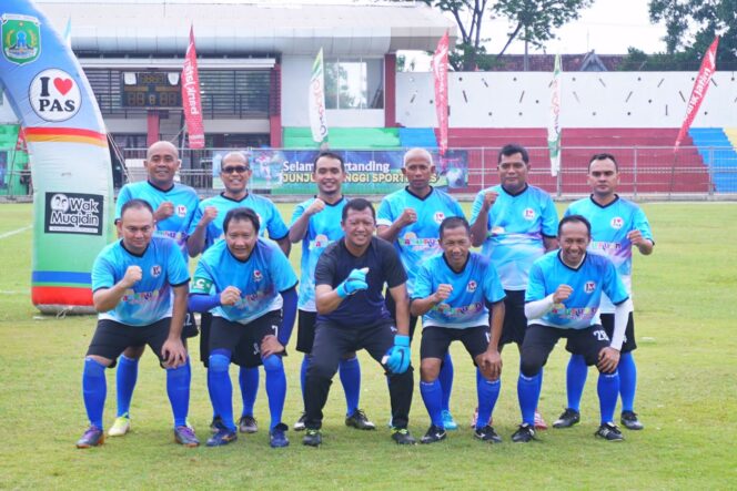 
Lewat Laga Persahabatan, Mas Adi Berharap Terus Bangun Sinergi dengan Pemkab Pasuruan
