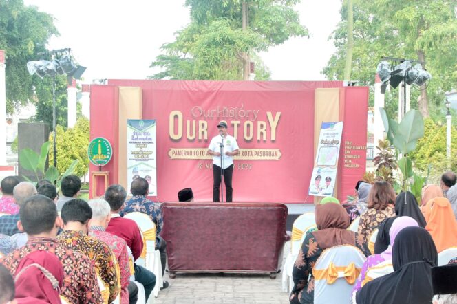 
Pemkot Gelar Pameran Foto Arsip Sejarah Kota Pasuruan