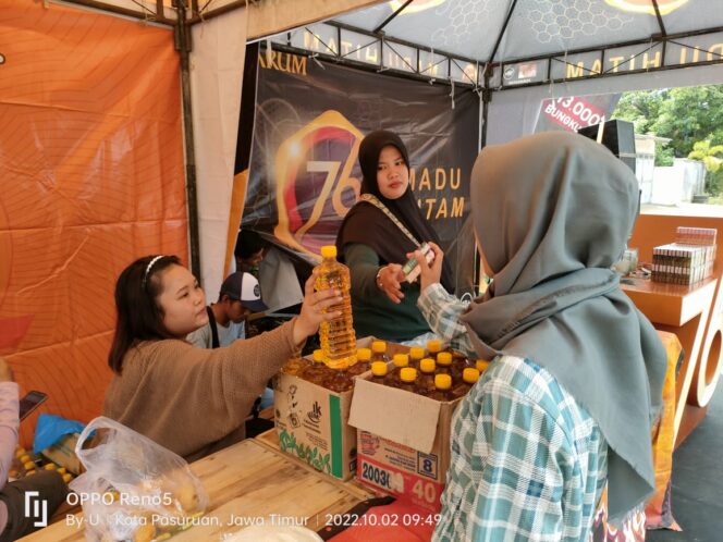 
Karta Heppiii Community Desa Candi Wates Pasuruan Bagikan 1.000 Paket Sembako