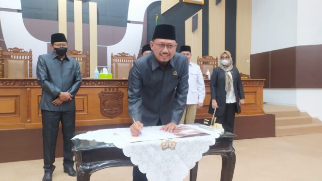 
Dewan Minta Pemkab Pasuruan Segera Realisasikan Program UHC