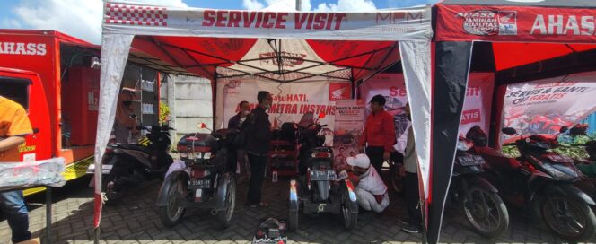
MPM Honda Jatim Berikan Layanan Service Gratis Ganti Oli untuk Puluhan Motor Difabel