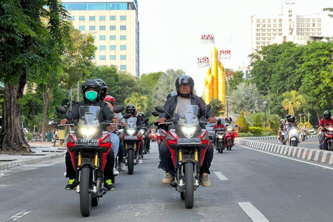 
Tips #Cari_Aman Berkendara Menyenangkan Libur Natal dan Tahun Baru