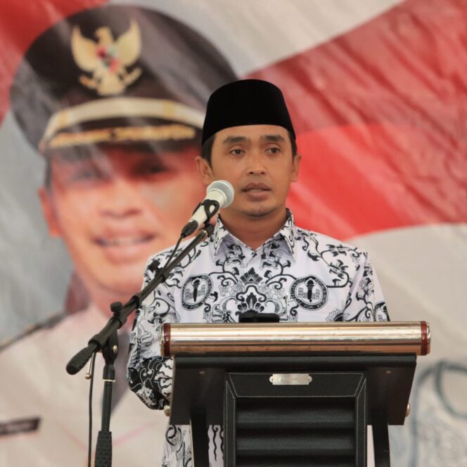 
Mas Adi Sebut Guru adalah Garda Terdepan Agen Perubahan