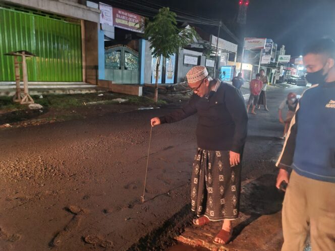 
Wabup Timbul: Semua Jalan Rusak di Kabupaten Probolinggo Jadi Prioritas untuk Diperbaiki