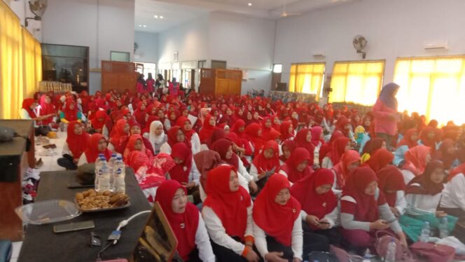 
Himpaudi Kabupaten Probolinggo Gelar Workshop Seni Gerak Lagu Berkarakter