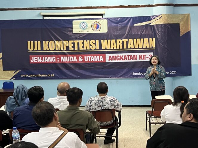 
Awal Tahun, Lembaga UKW Unitomo Sukses Melaksanakan Uji Kompentensi Wartawan Angkatan 3