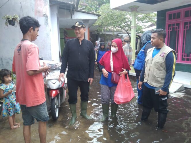 
Hujan Deras Kampung Dok Mayangan Kota Probolinggo Banjir