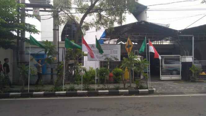 
Gereja Kristen Indonesia Sidoarjo Buka Tempat Istirahat Nahdliyin dan Nobar Puncak Resepsi 1 Abad NU