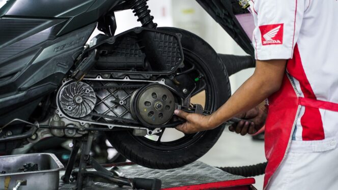 
Besok, Service di Bengkel AHASS Dapat Diskon dan Voucher