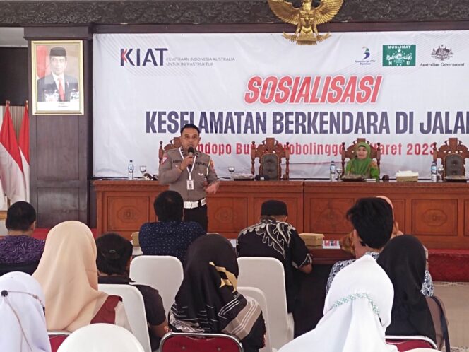 
Muslimat NU Gelar Sosialisasi Keselamatan Berkendara di Jalan Raya