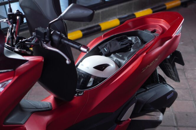 
Yuk, Simak Tips #Cari_Aman Berkendara Membawa Barang Saat Mudik Lebaran