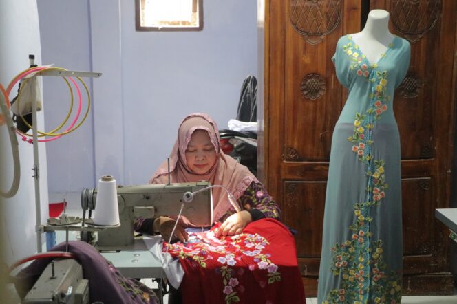 
Pemkab dan Dekranasda Bakal Gelar Lomba Fashion Show Busana Batik dan Bordir