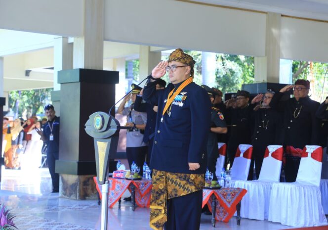 
Pemkab Probolinggo Peringati Harjakapro ke-277 dan Hari Otonomi Daerah ke-27