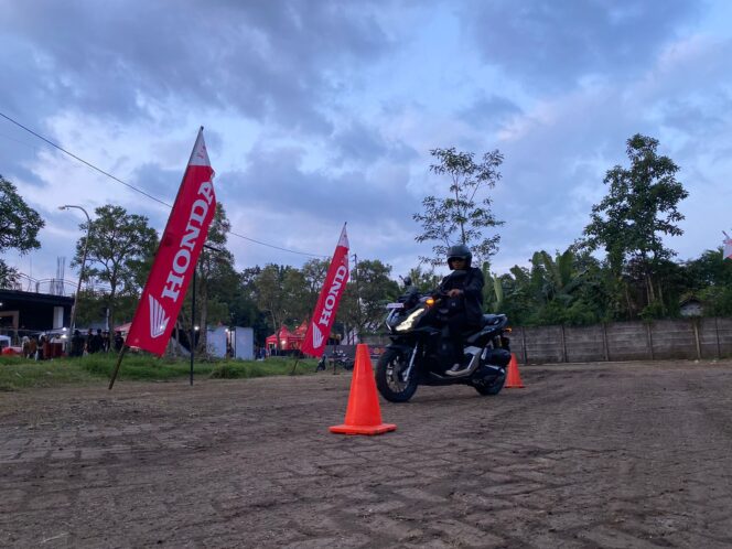 
MPM Honda Jatim Hadirkan Honda Premium Matic Day di Jember