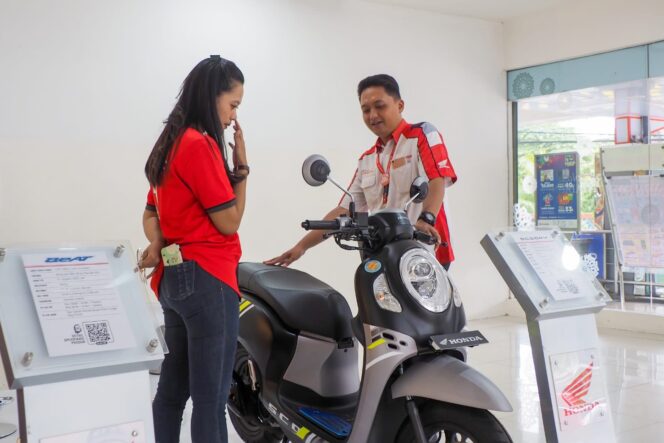 
Hemat di Bulan Mei, Manfaatkan Potongan Tenor Hingga 3 kali Untuk Motor Matic Honda