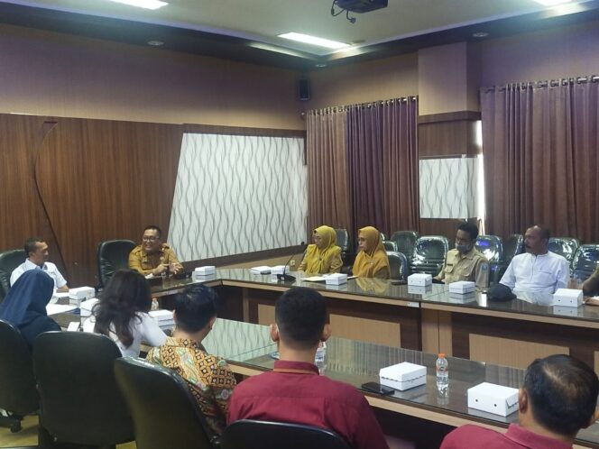 
Kabupaten Probolinggo Bakal Miliki Gudang SRG Komoditas Tembakau