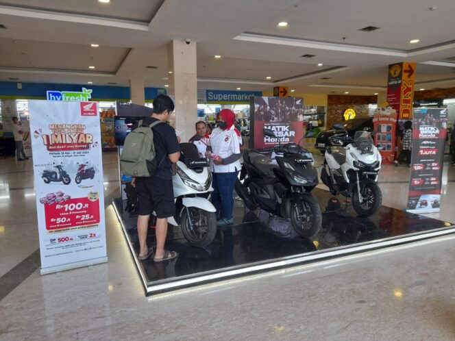 
Honda PCX160 Jadi Daya Tarik Gelaran Honda Premium Matic Day