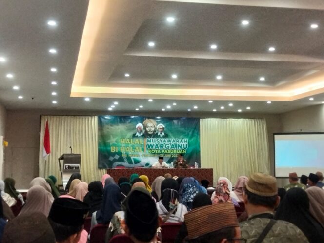 
					Warga Nahdliyin Pasuruan Deklarasi Dukung Penuh Muhaimin Iskandar Capres 2024
