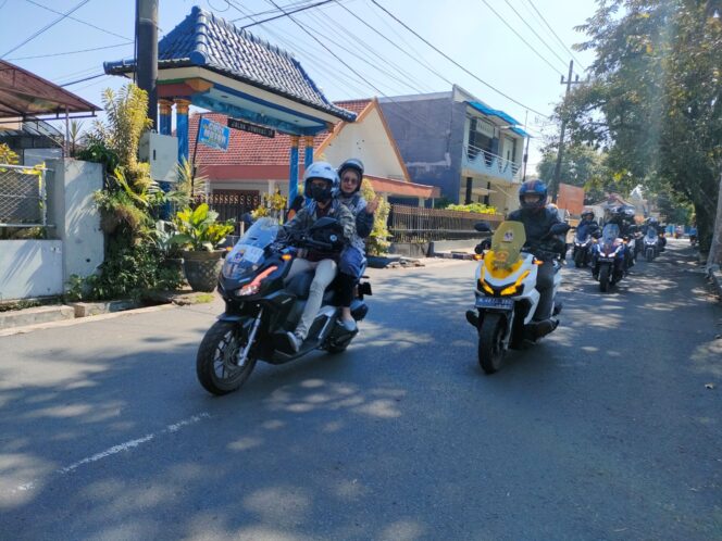 
ADV 160 CityRide Teman Berkendara Terbaik untuk Eksplorasi Setiap Hari