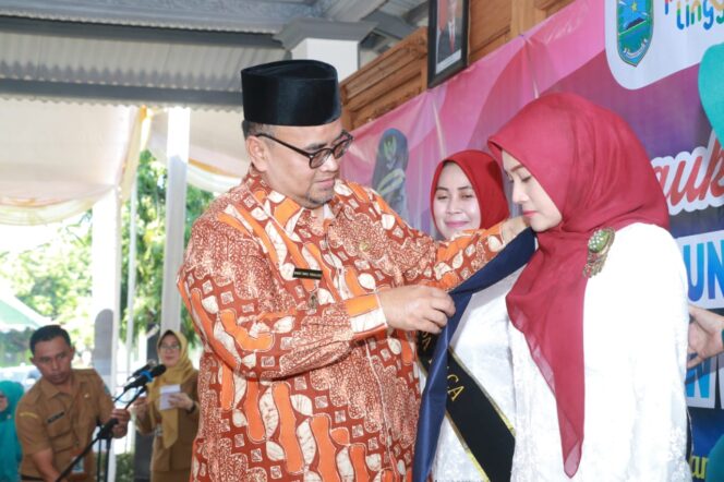 
Wabup Timbul Kukuhkan Bunda Baca dan Bunda Literasi