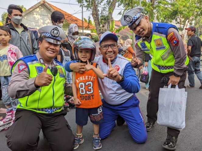 
Bangun Kesadaran Berkendara Sejak Dini Pentingnya #Cari_Aman Berkendara