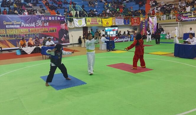 
Siswi SDN Tanjungrejo 1 Raih Medali Emas di Kejurnas Pencak Silat
