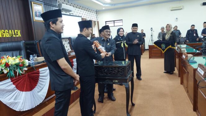 
					DPRD Trenggalek Sahkan APBD Perubahan 2023