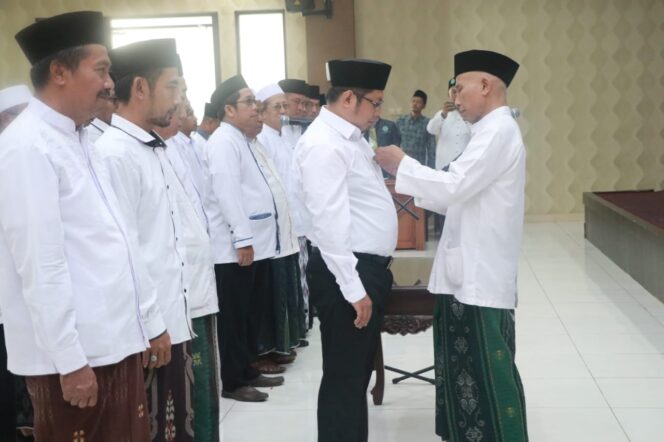
Dewan Pimpinan MUI 24 Kecamatan di Probolinggo Dilantik 