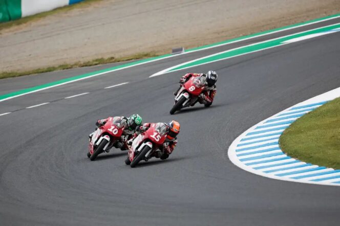 
Pebalap Astra Honda Cetak Sejarah, Indonesa Raya Berkumandang Dua Kali di ATC Motegi