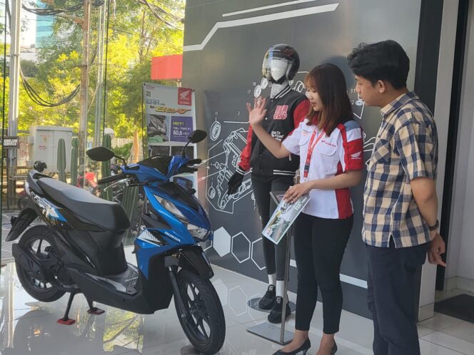 
Terima kasih untuk Pelanggan Setia Honda, MPM Honda Jatim Hadirkan Kembali Undian Total Rp 1,5 Miliar