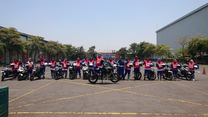 
MPM Honda Jatim Ajak Dinas Lingkungan Hidup Provinsi Jawa Timur #Cari_Aman Berkendara